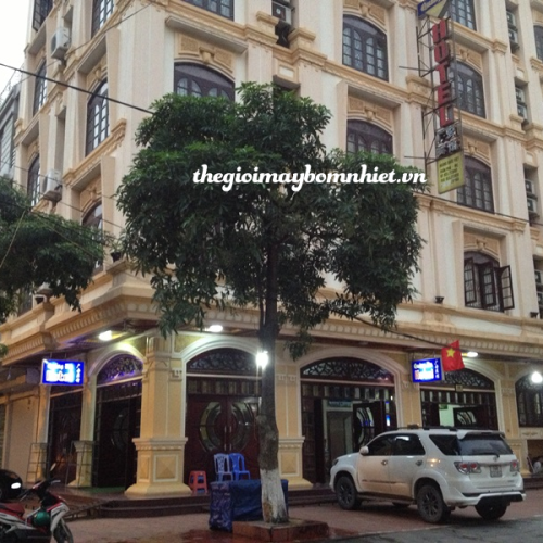 Khach San Quang An Mongcai