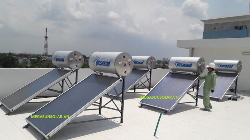 Máy nước nóng tấm phẳng Titanium Megasun MGS-200-CA-TITAN - Tiết kiệm tới 90% điện năng tiêu thụ